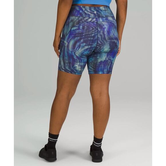 NWT Lululemon Invigorate High-Rise Short 8" - Shapeshifter Flux Blue Multi - 4 - Picture 8 of 9